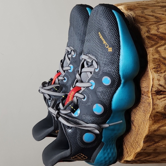 Columbia Women's Trail Running Shoes Size 8 Gray Blue Yellow Rubber Outsole - Picture 9 of 12